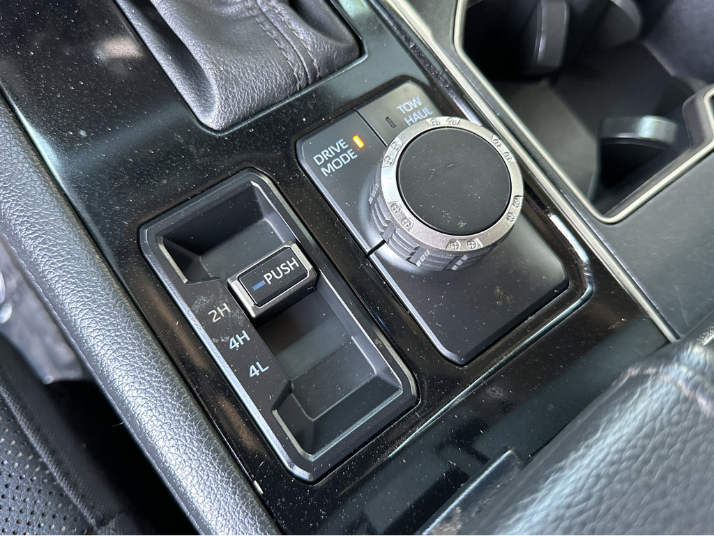 2022 Toyota Tundra Limited - Photo 29