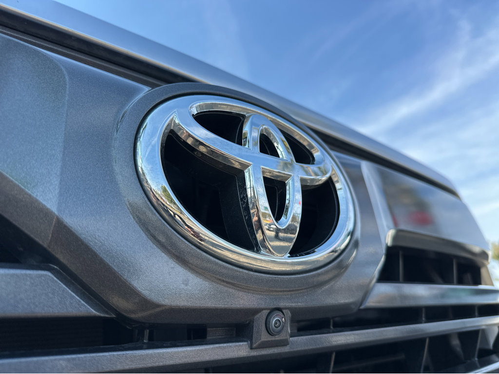 2022 Toyota Tundra Limited - Photo 44