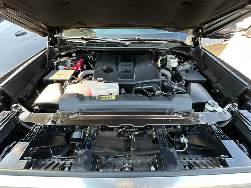 2022 Toyota Tundra Limited - Photo 45