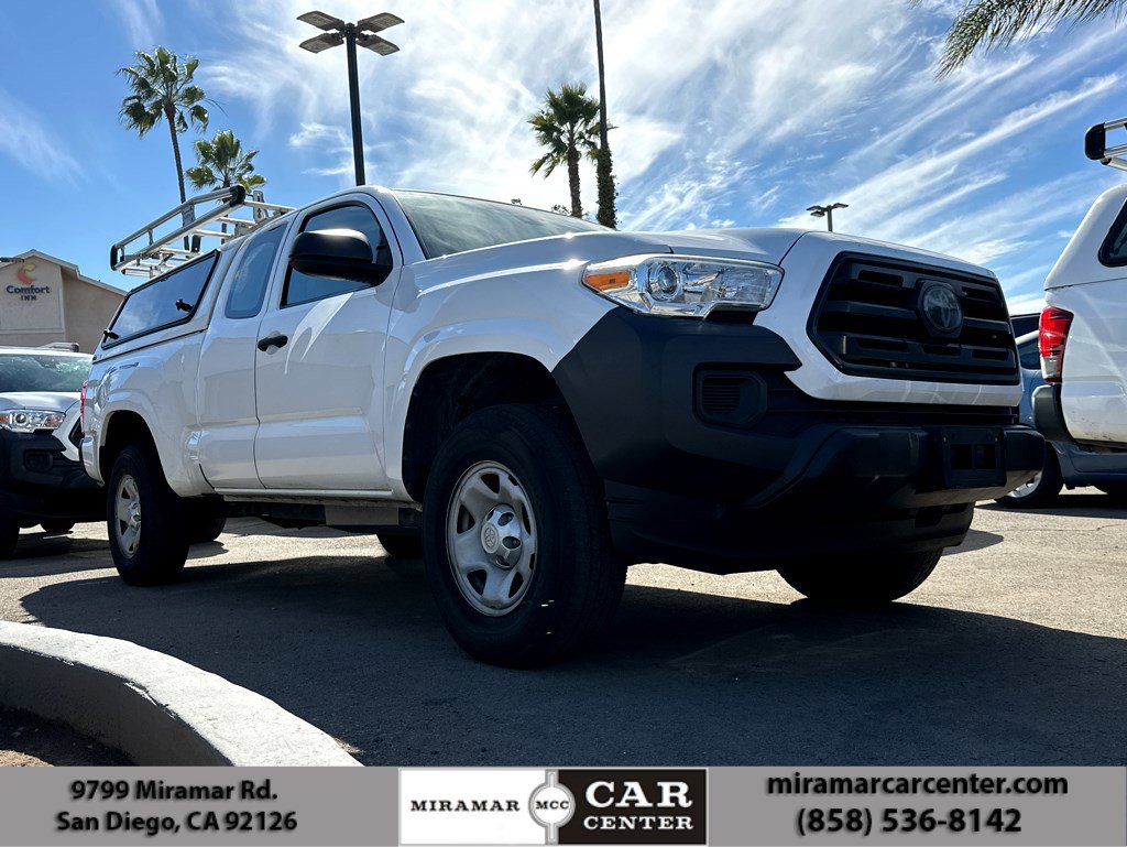 2018 Toyota Tacoma SR