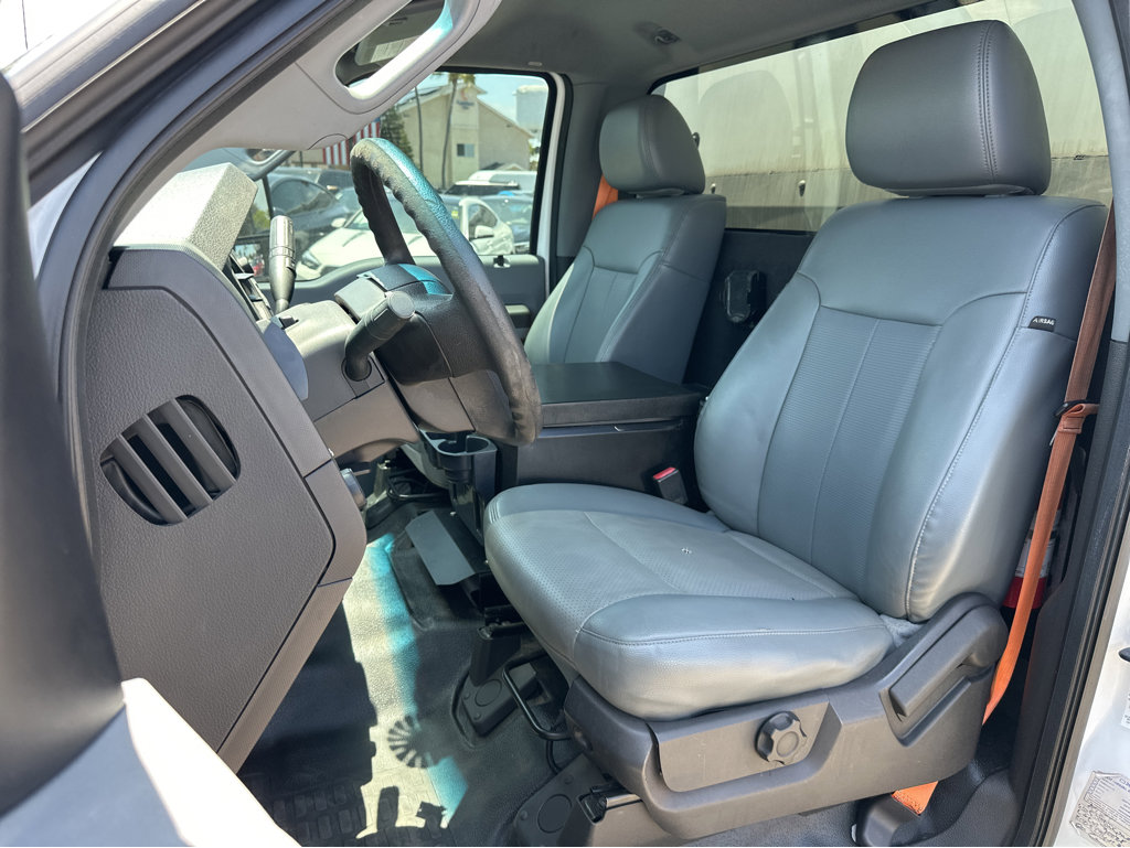 2013 Ford F-350 Super Duty XL - Photo 8
