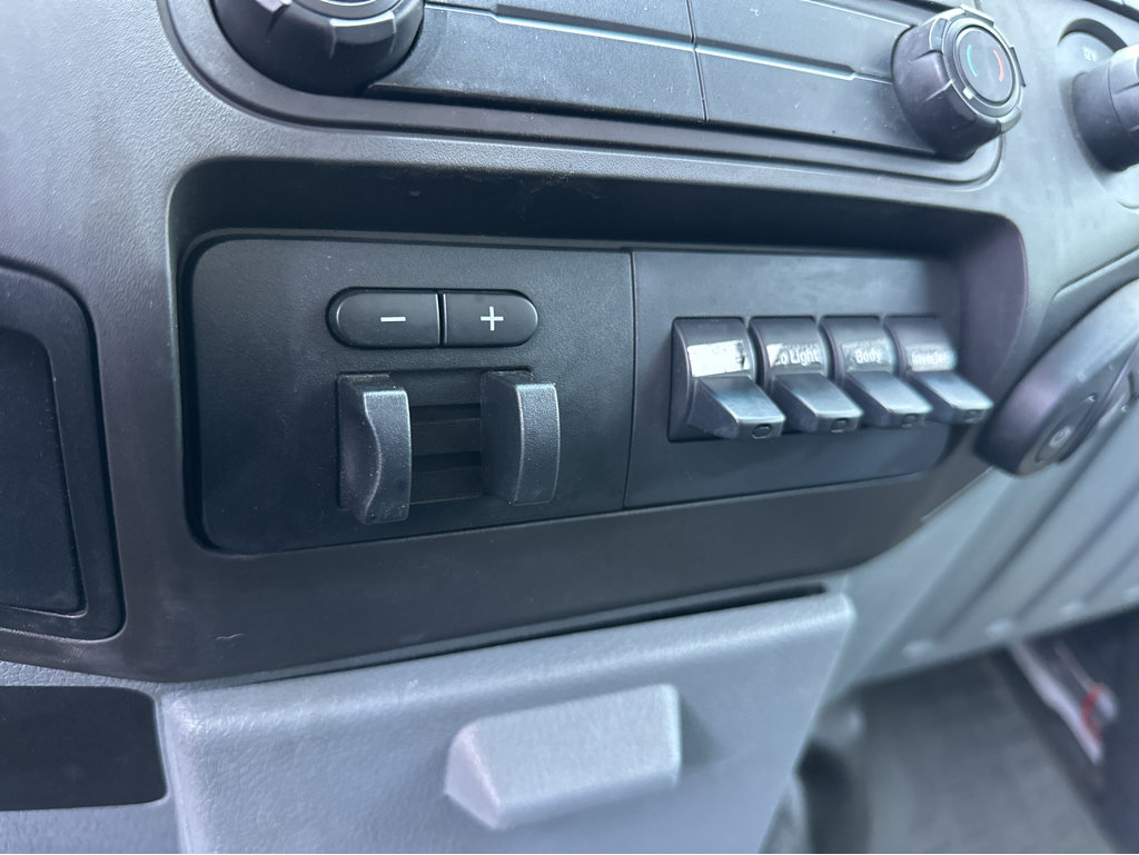 2013 Ford F-350 Super Duty XL - Photo 25