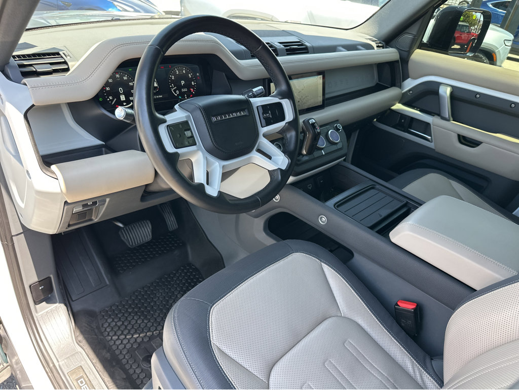 2022 Land Rover Defender X-Dynamic HSE - Photo 16