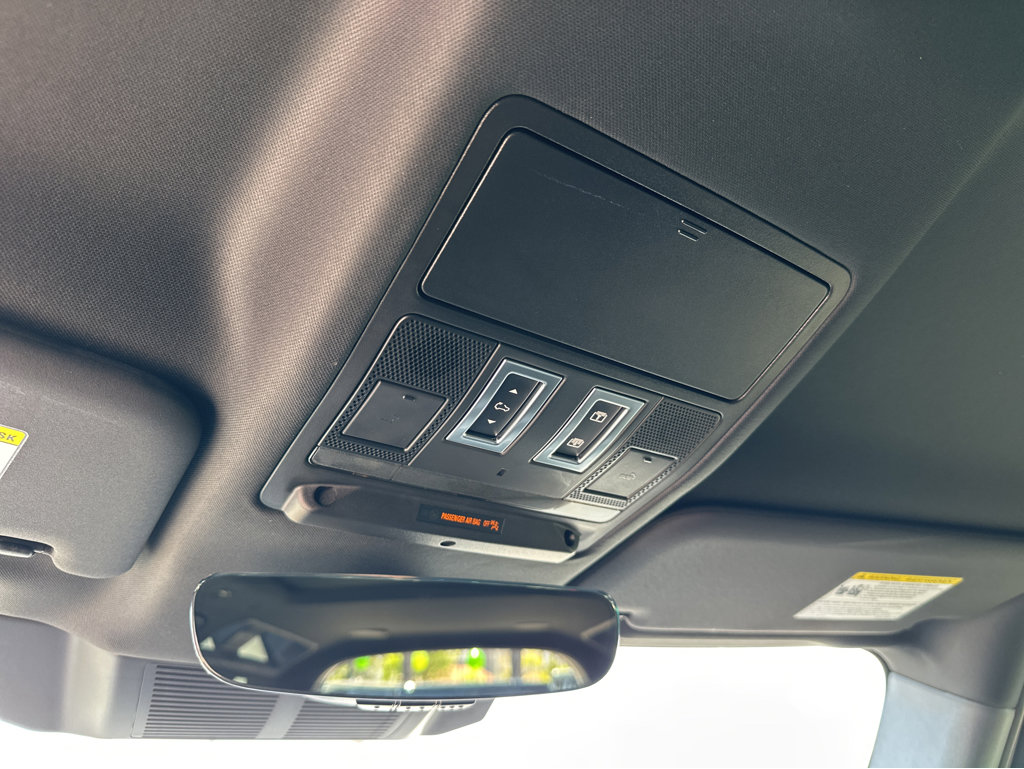 2022 Land Rover Defender X-Dynamic HSE - Photo 25