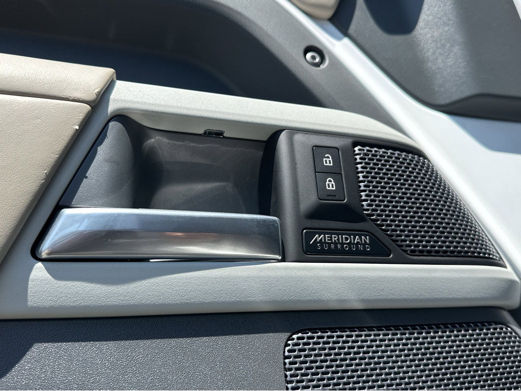 2022 Land Rover Defender X-Dynamic HSE - Photo 33