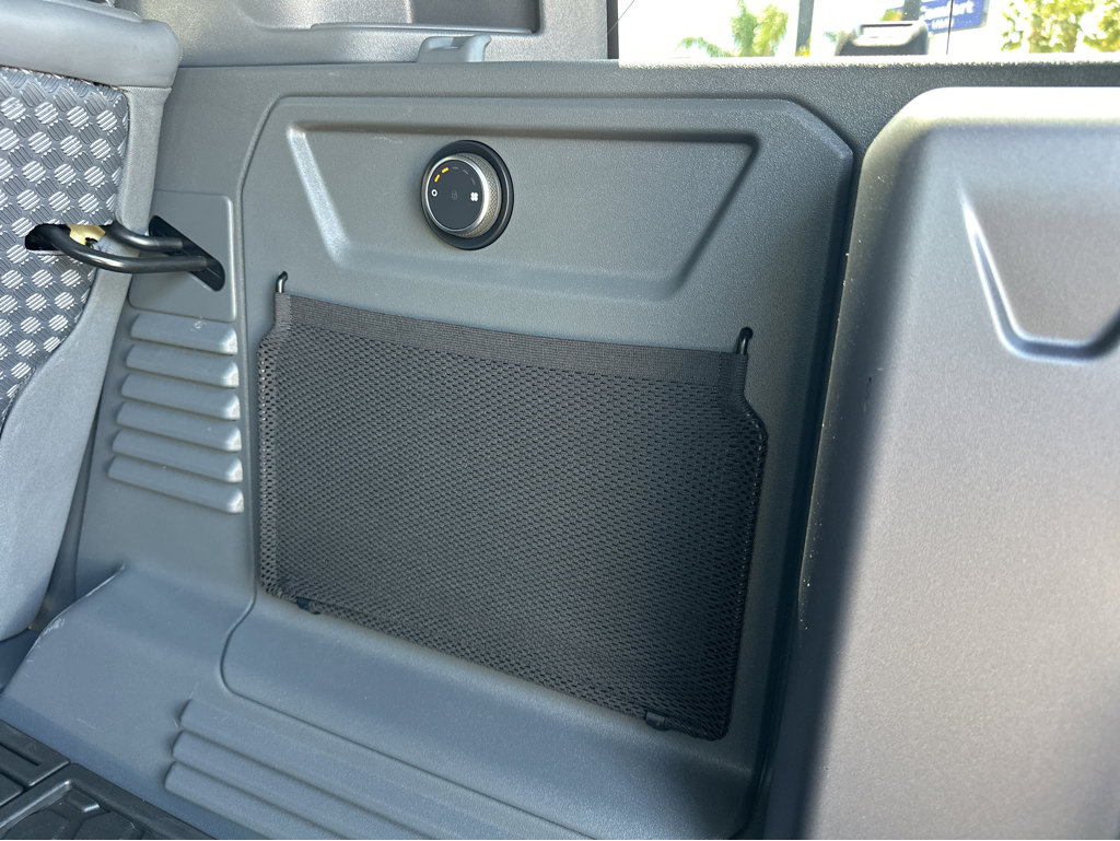 2022 Land Rover Defender X-Dynamic HSE - Photo 37