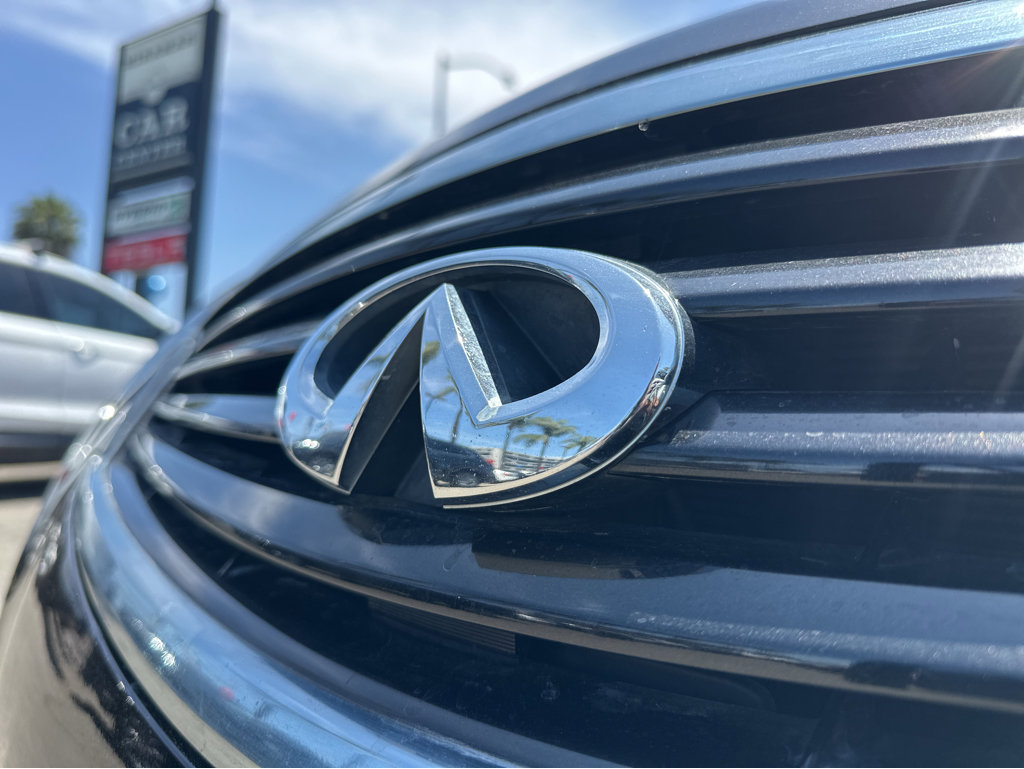 Sold 2011 INFINITI G37 Sedan S in San Diego