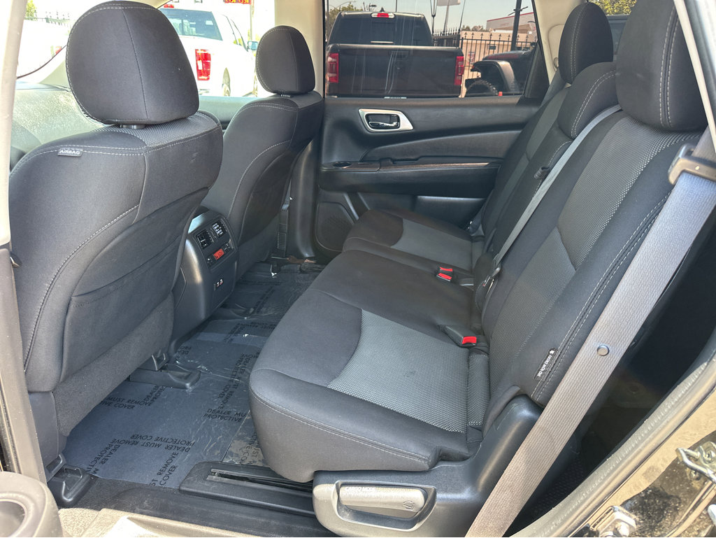 2020 Nissan Pathfinder SV - Photo 10