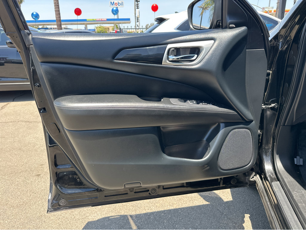 2020 Nissan Pathfinder SV - Photo 15