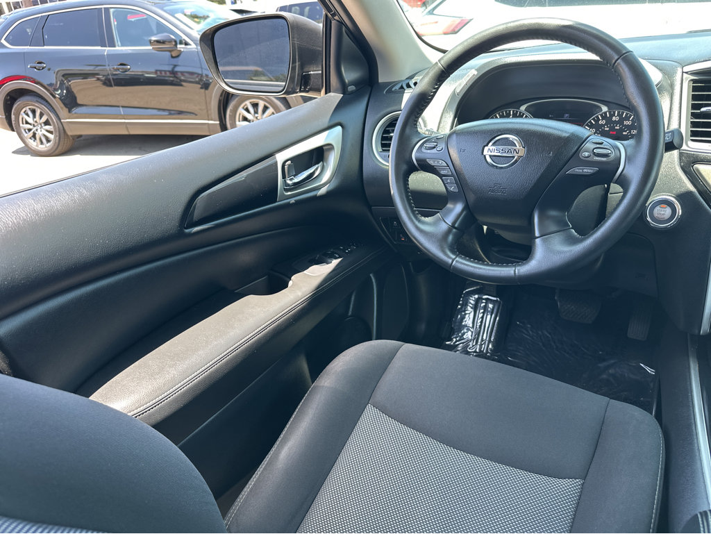 2020 Nissan Pathfinder SV - Photo 18