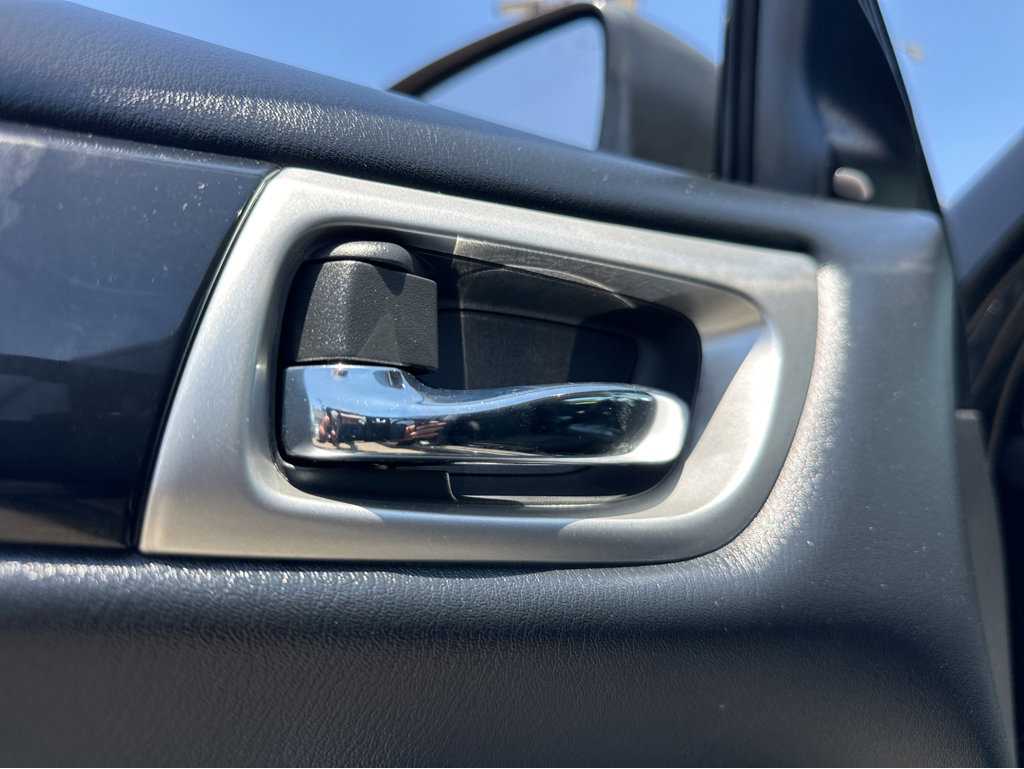 2020 Nissan Pathfinder SV - Photo 34