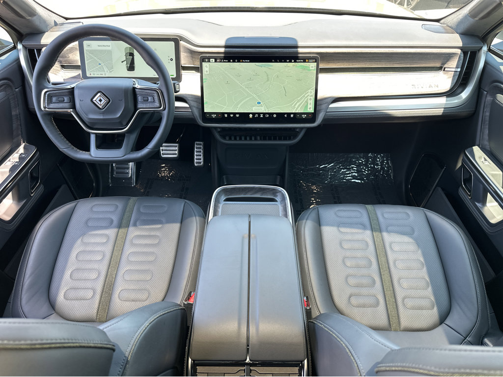 2022 Rivian R1S Launch Edition photo 3