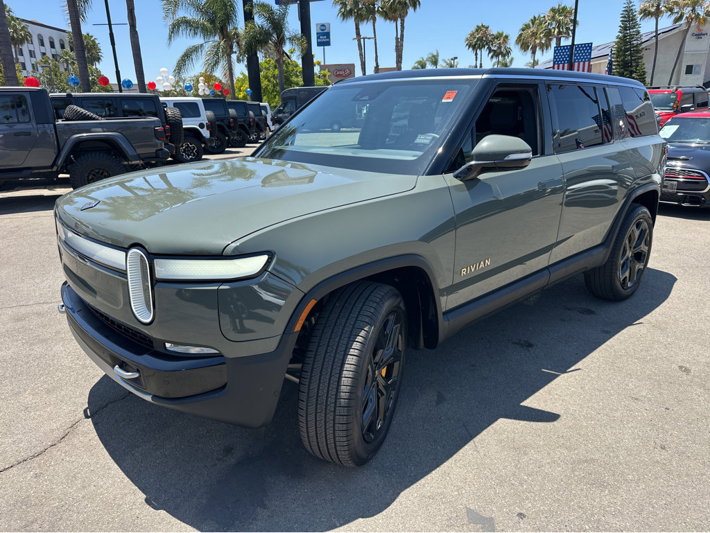 2022 Rivian R1S Launch Edition photo 10