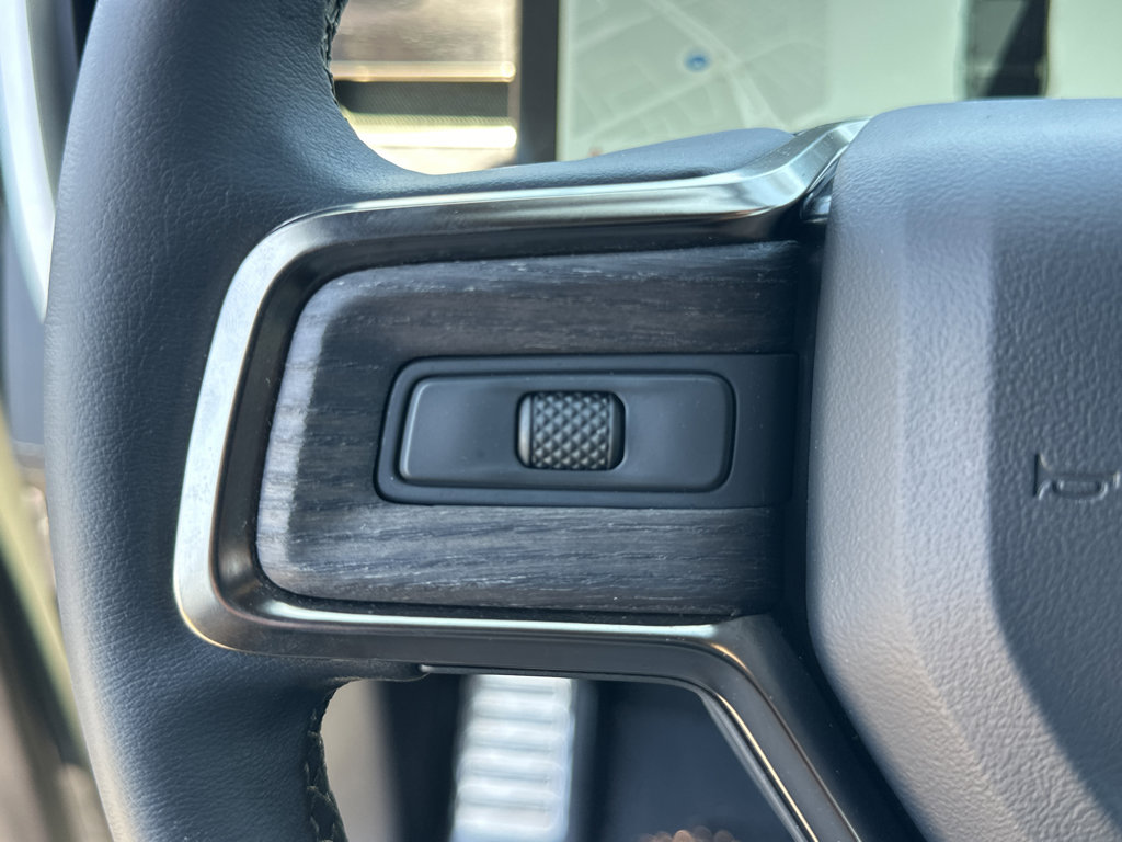 2022 Rivian R1S Launch Edition photo 21