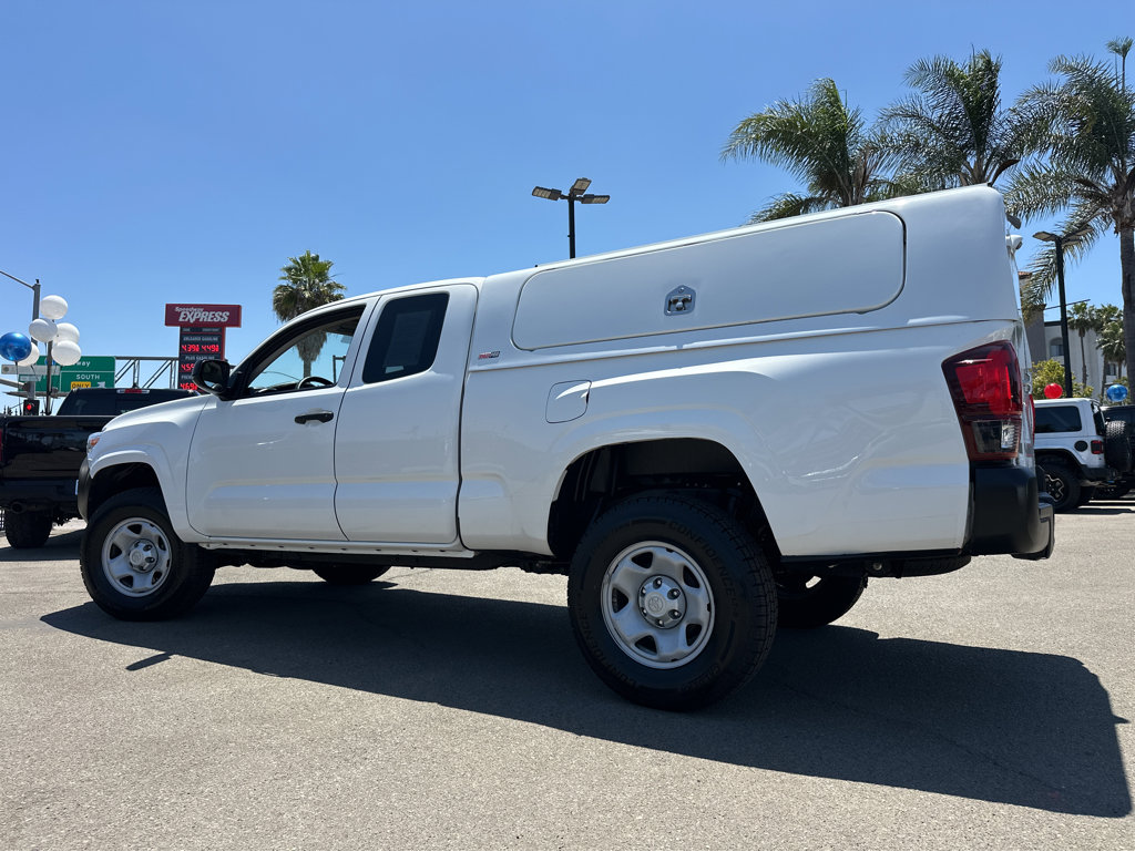 2021 Toyota Tacoma SR photo 3