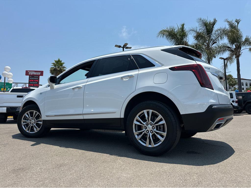 2023 Cadillac XT5 Premium Luxury photo 3