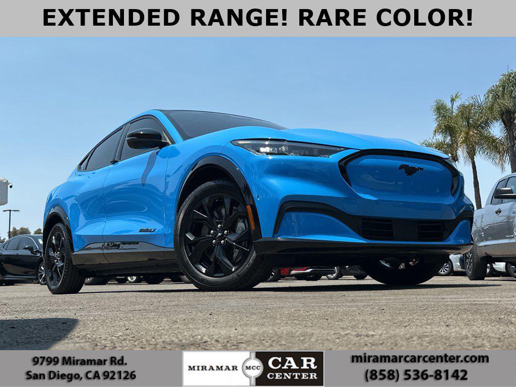 2023 Ford Mustang Mach-E Premium's photo