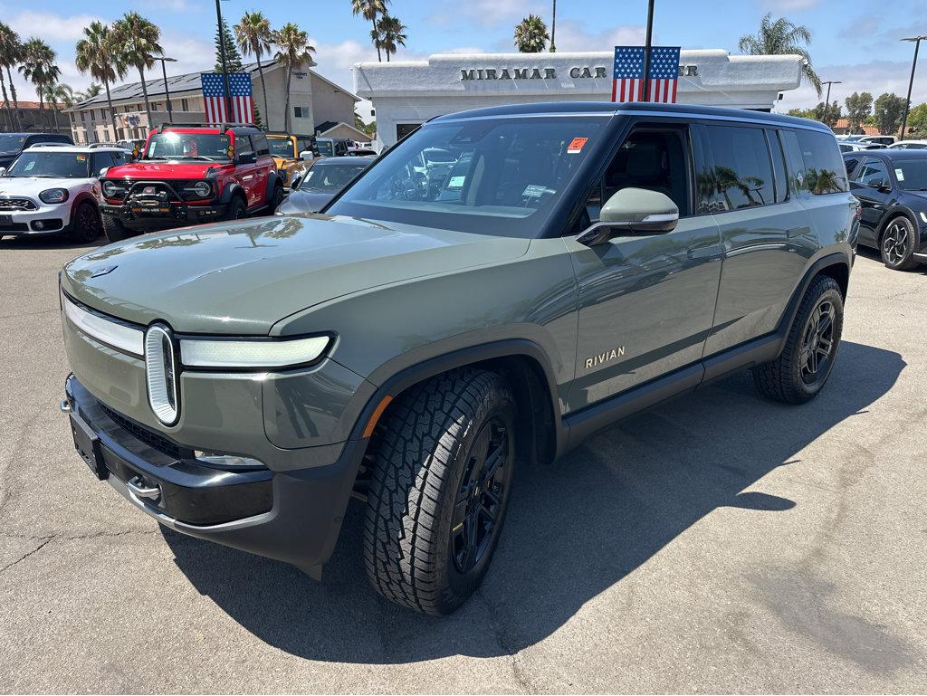 2022 Rivian R1S Launch Edition photo 4