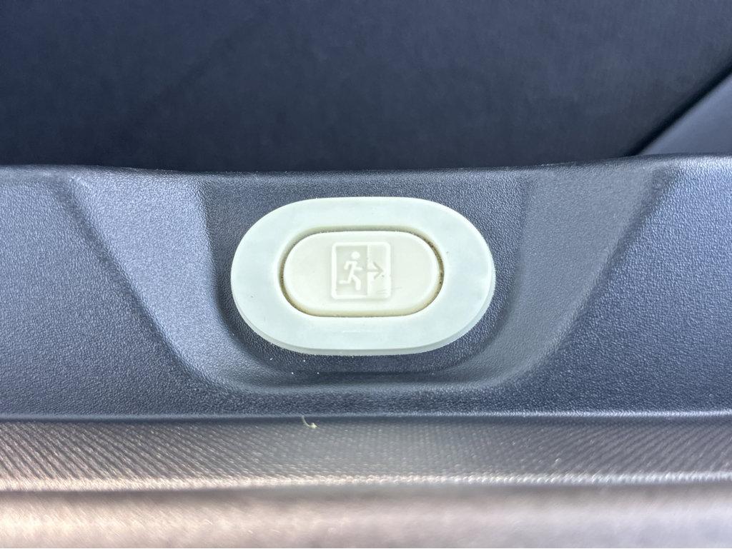 2022 Rivian R1S Launch Edition photo 30
