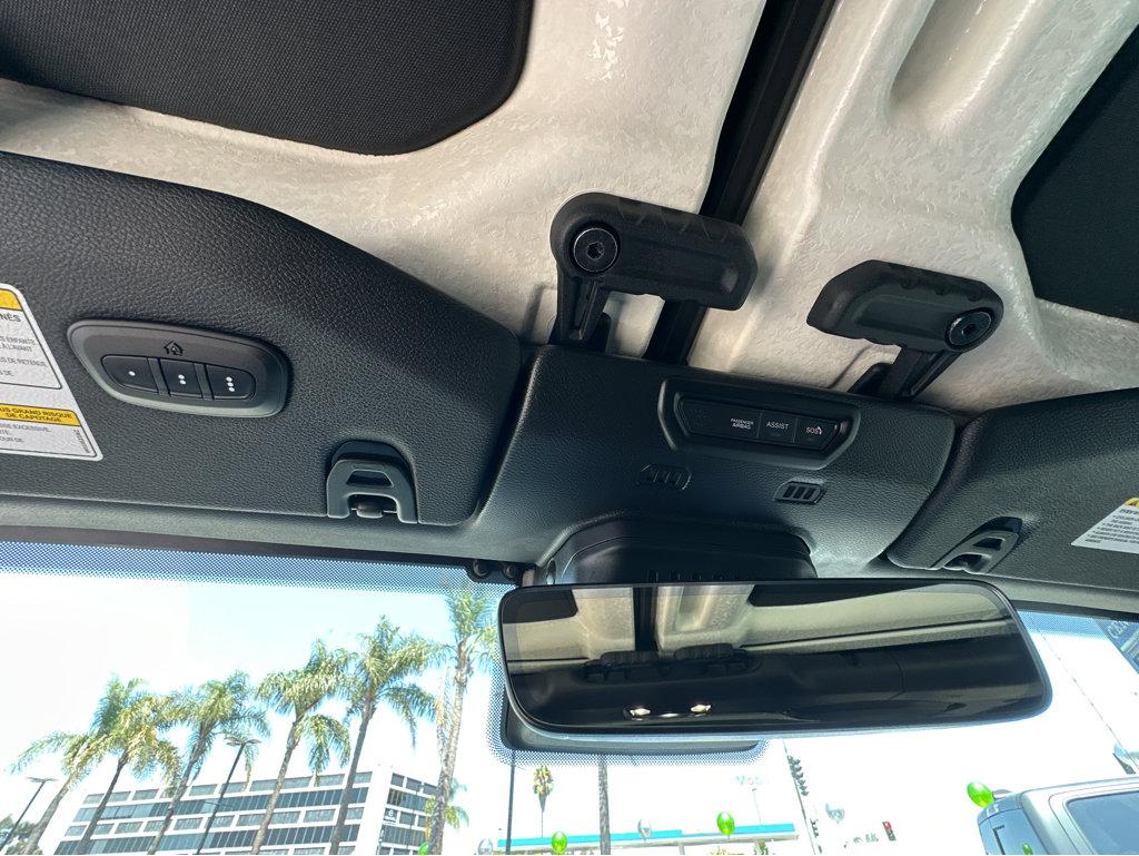 2021 Jeep Wrangler 4xe Unlimited Sahara High Altitude photo 23
