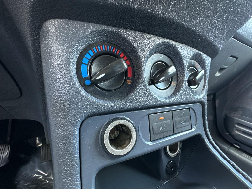 2012 Ford Transit Connect XL photo 13