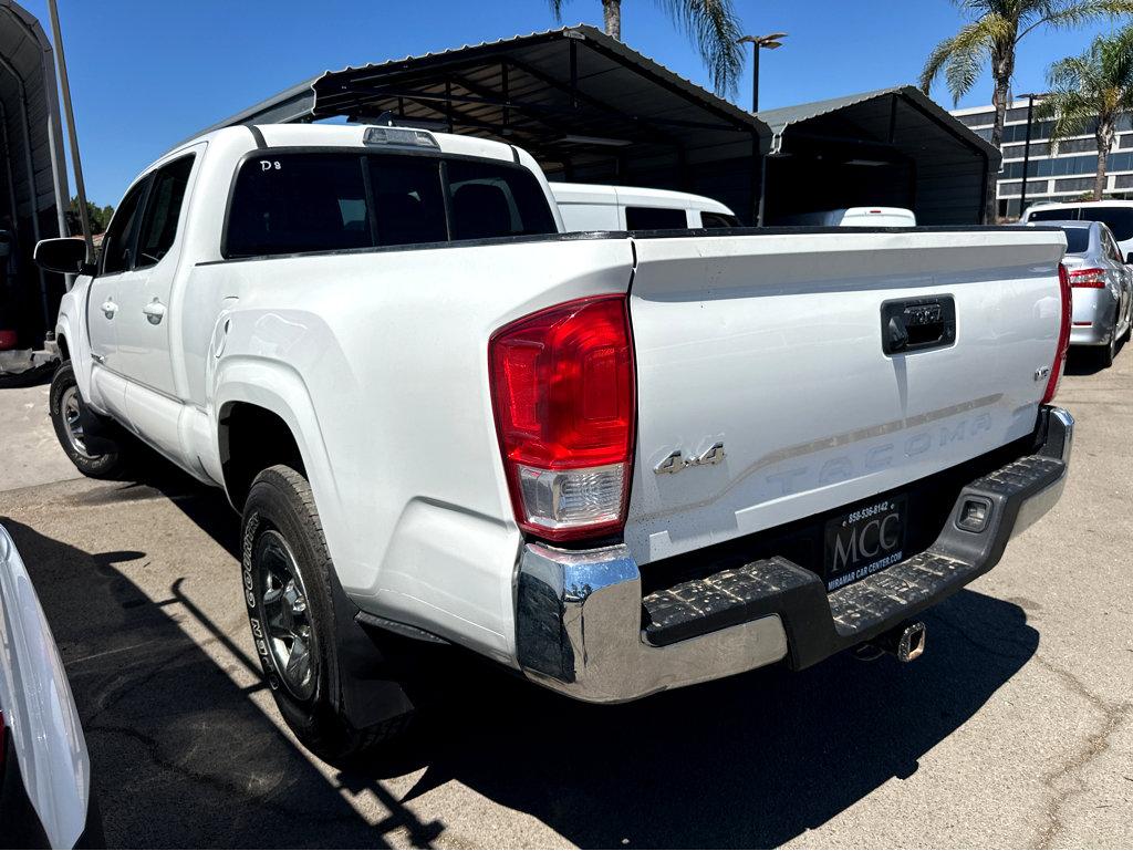 2016 Toyota Tacoma SR5 photo 3