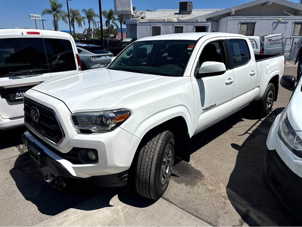 2016 Toyota Tacoma SR5 photo 4