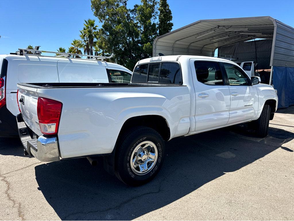 2016 Toyota Tacoma SR5 photo 6