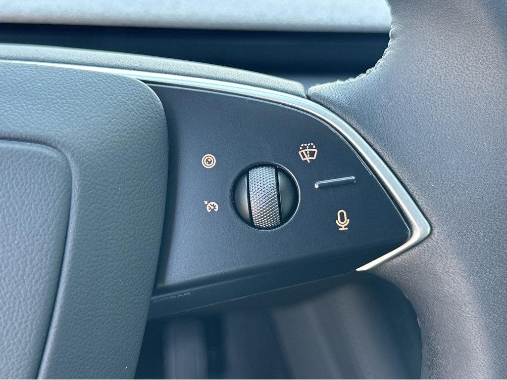 2025 Tesla Model 3 Long Range photo 19