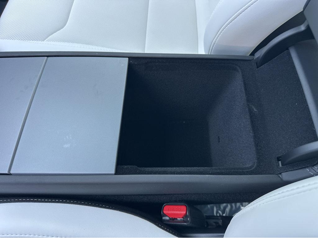 2025 Tesla Model 3 Long Range photo 22