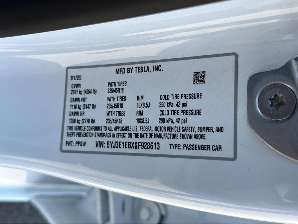 2025 Tesla Model 3 Long Range photo 31