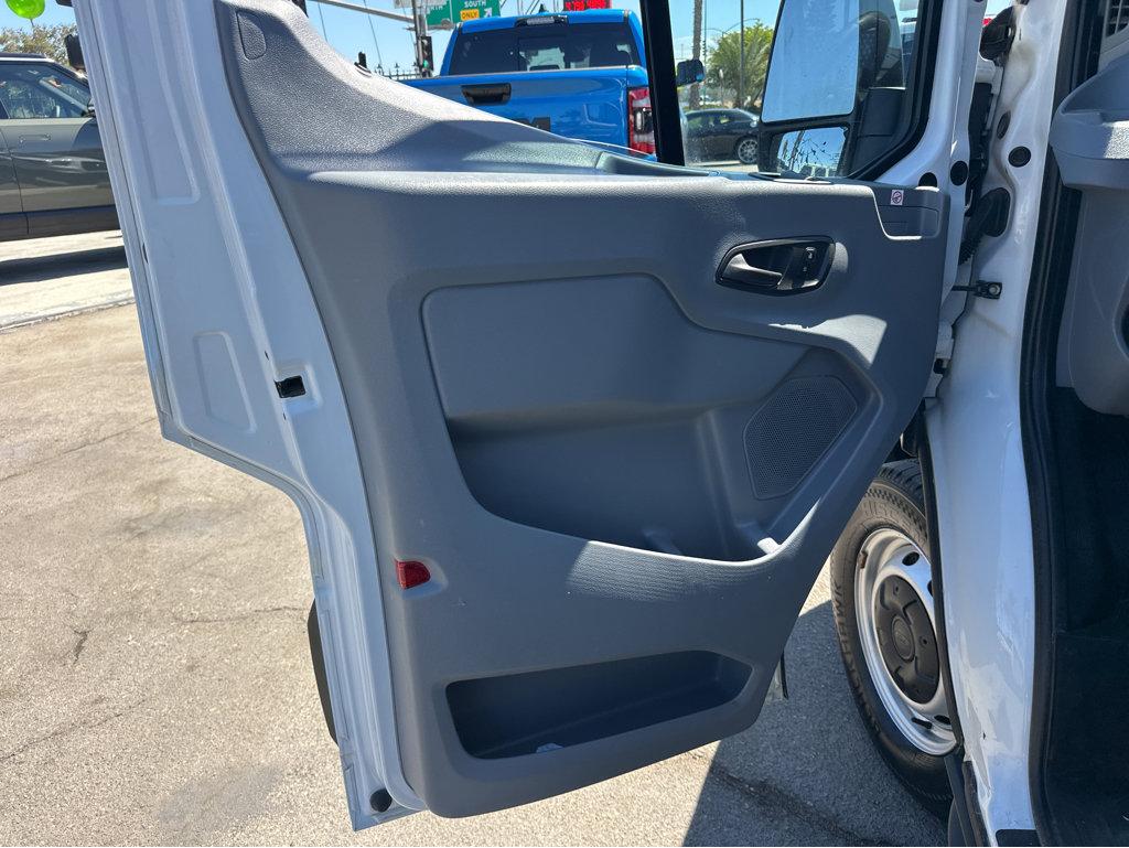 2019 Ford Transit Van photo 9