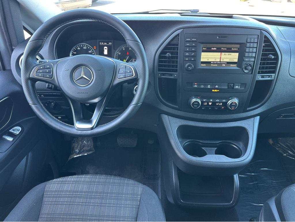 2016 Mercedes Benz Metris Passenger Van photo 19