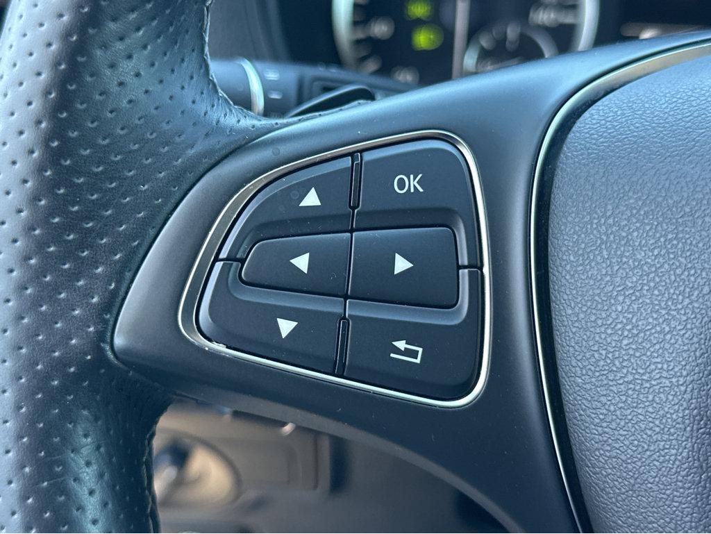2016 Mercedes Benz Metris Passenger Van photo 21