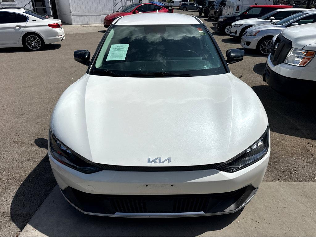 2023 Kia EV6 Light photo 2