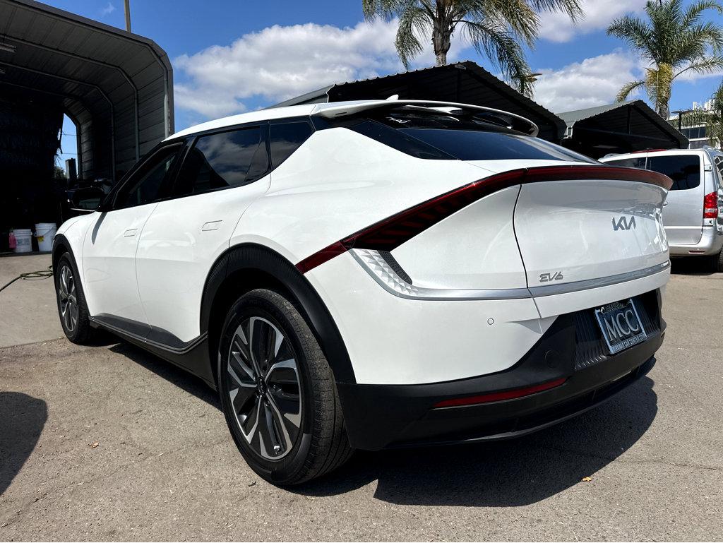 2023 Kia EV6 Light photo 3
