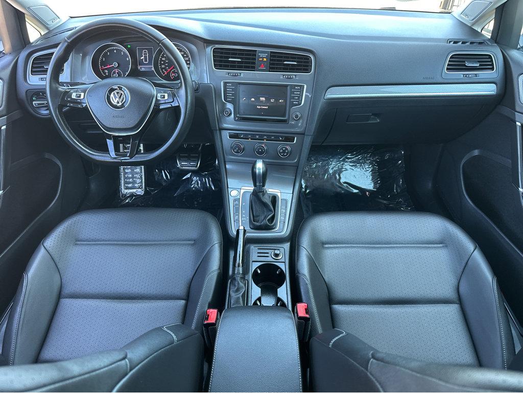 2017 Volkswagen Golf Alltrack SEL photo 4