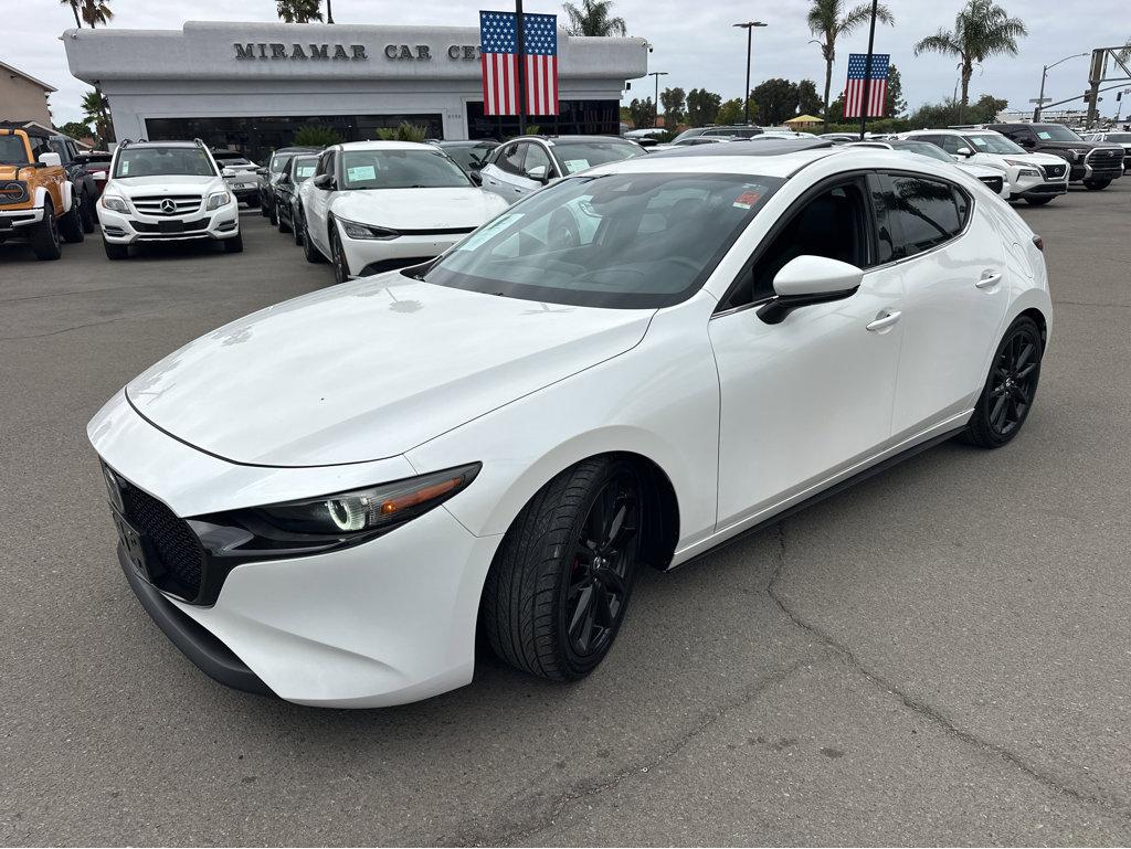 2019 Mazda Mazda3 Hatchback Premium photo 10