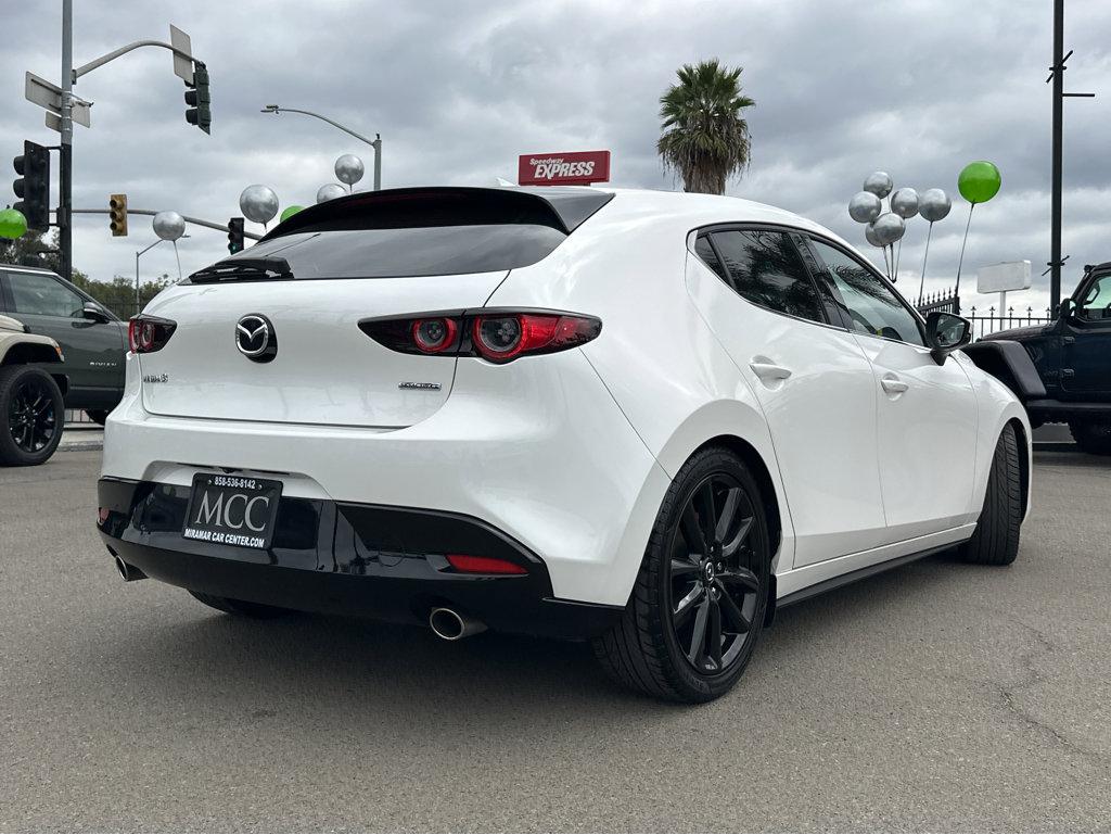2019 Mazda Mazda3 Hatchback Premium photo 12