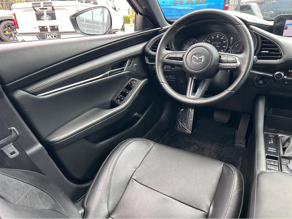 2019 Mazda Mazda3 Hatchback Premium photo 17