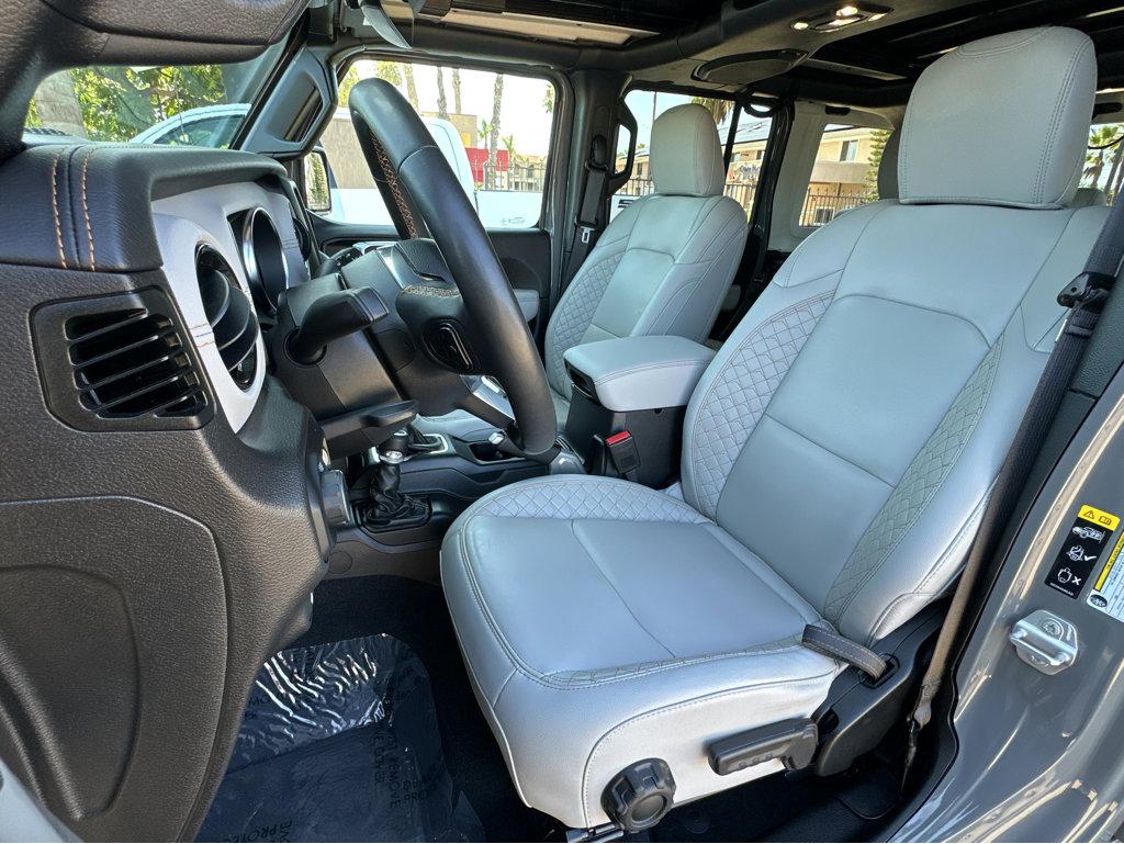 2022 Jeep Wrangler 4xe Unlimited Sahara High Altitude photo 6