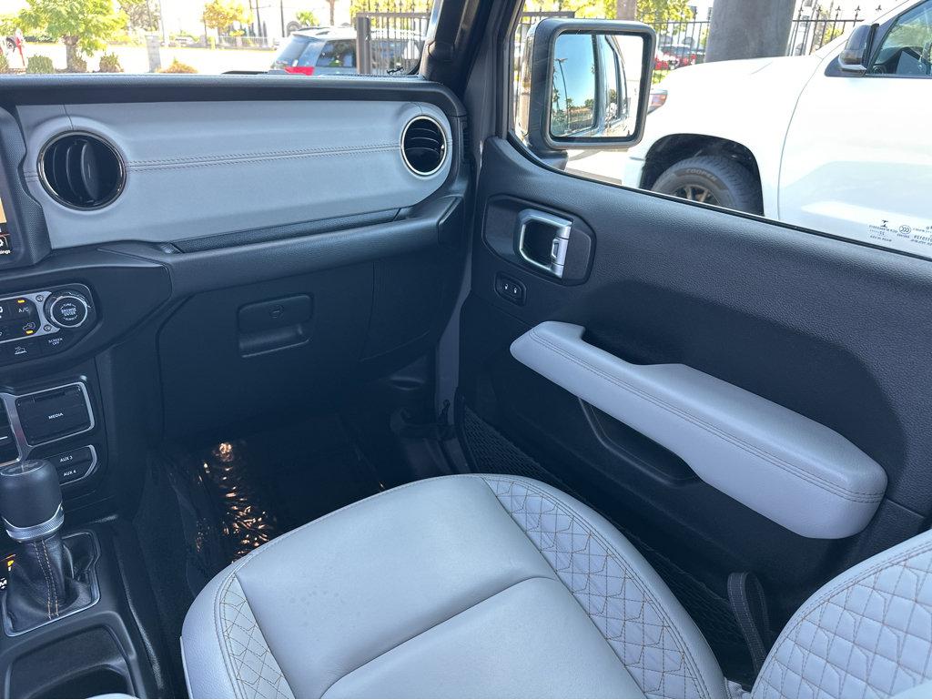 2022 Jeep Wrangler 4xe Unlimited Sahara High Altitude photo 16