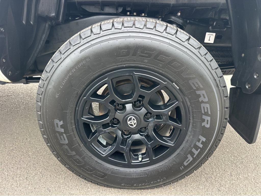 2021 Toyota Tacoma SR photo 13