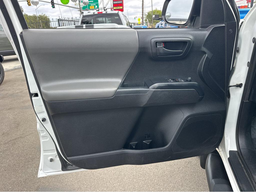 2021 Toyota Tacoma SR photo 14