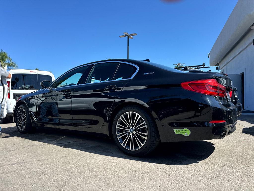 2019 Bmw 530e Sedan photo 3