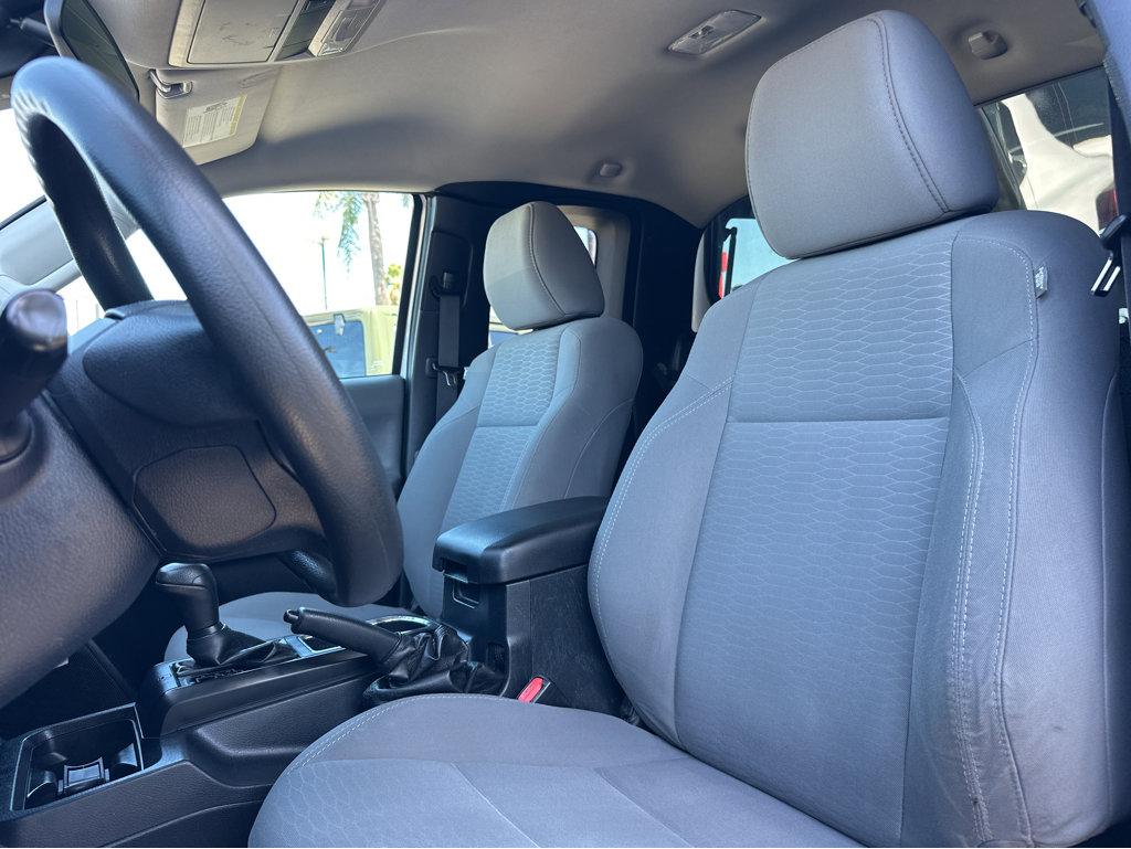 2019 Toyota Tacoma SR photo 6