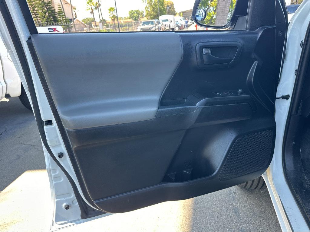 2019 Toyota Tacoma SR photo 13