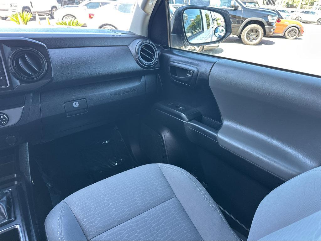 2019 Toyota Tacoma SR photo 16