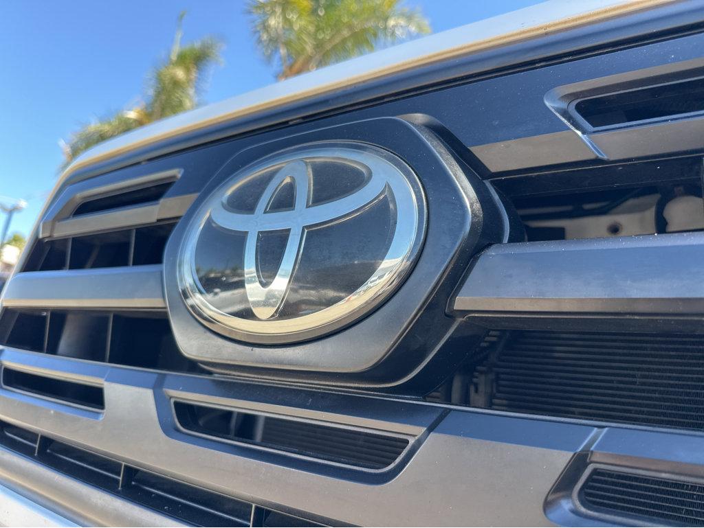 2019 Toyota Tacoma SR photo 39