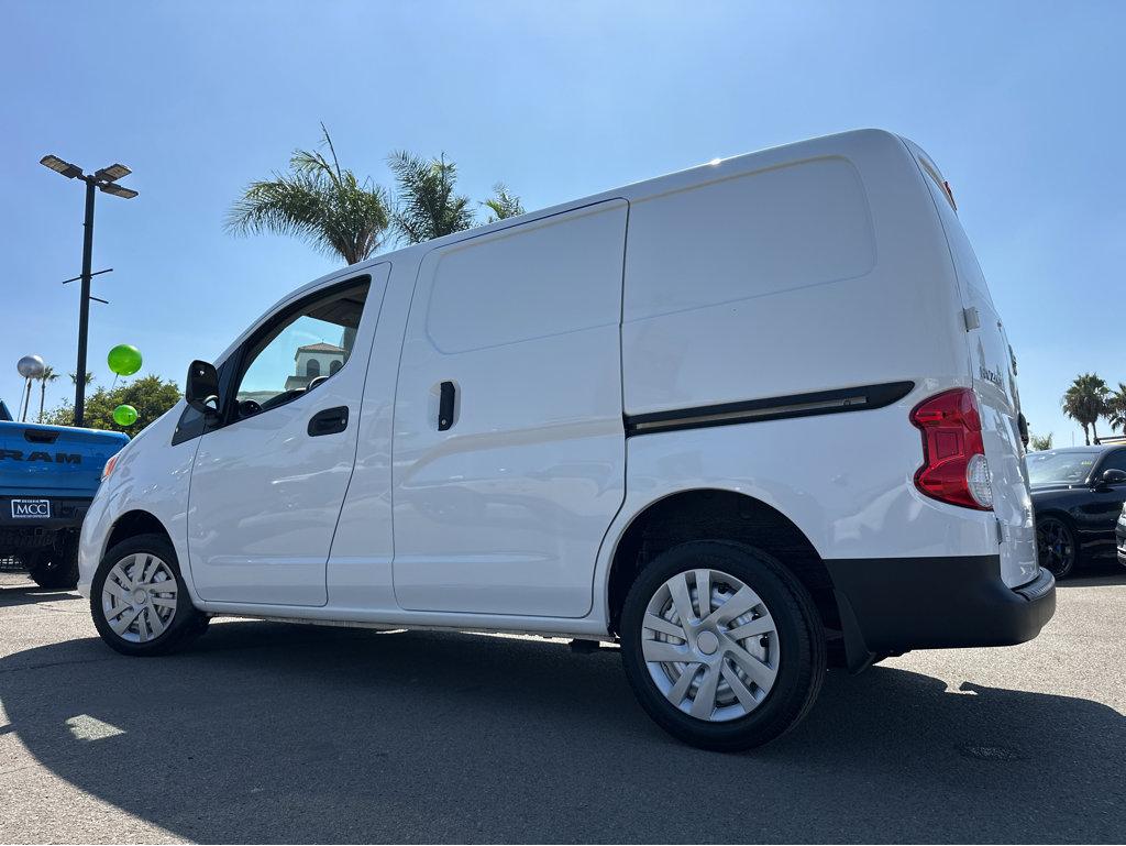 2021 Nissan NV200 S photo 3